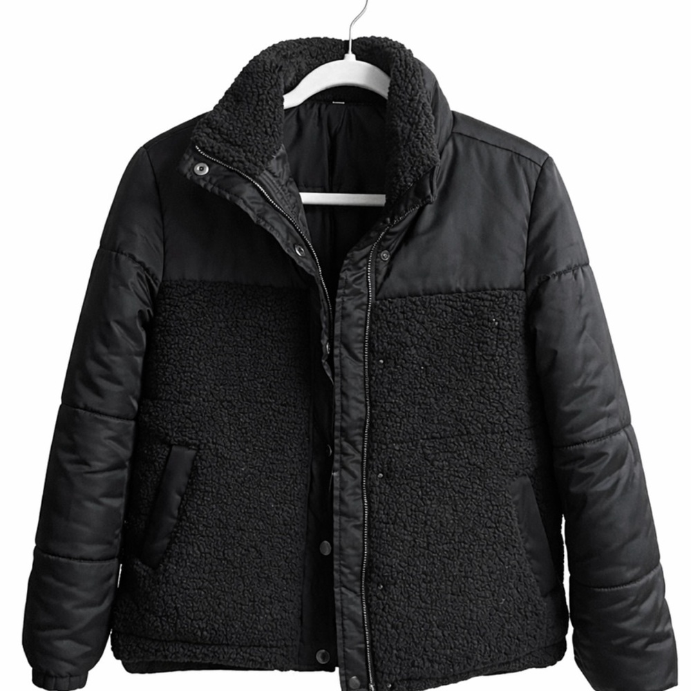 Women's Black Puffer Jacket with Sherpa Lining
